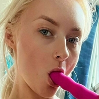 alina-gold Nude