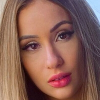 Amanda Beatriz Nude