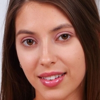 Avery Nona Nude