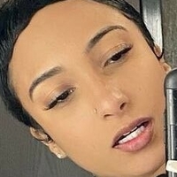 bbyaz Nude