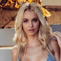 Caitlin Arnett Nude