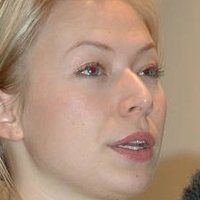 Frida Hallgren Nude