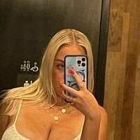 Holly Y Nude
