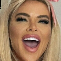 hollybarker Nude