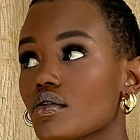 Isimbi Nude