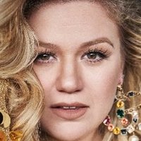 Kelly Clarkson Nude