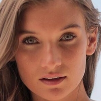 Kelsey Gil Nude