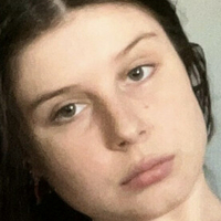 Kikiscrying Nude