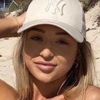 Kira Battley Nude