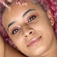 Ky Rëvã Nude
