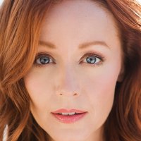 Lindy Booth Nude