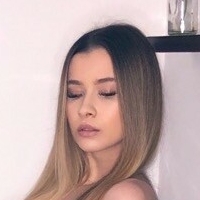 Livia Gellert Nude