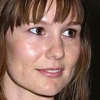 Liz Stauber Nude