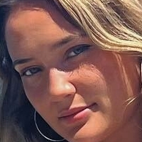 Mia Gibbs Nude