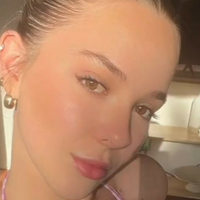 mia_phillipson Nude