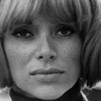 Mireille Darc Nude