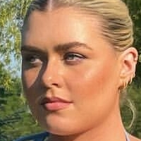 Miss Honey Mia Nude
