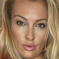 Miss Juicy Lucy Nude