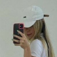 Naelly Flores Nude