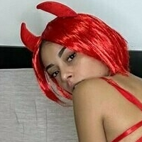 Naomi Vignomi Nude