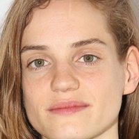 Noémie Schmidt Nude