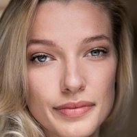 Phoebe McKellar Nude