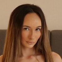 Rachel Mucha Nude