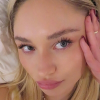 Taylor Hudson Nude