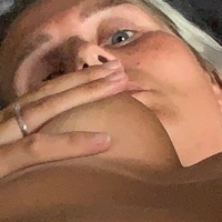 ukhotwifecouple Nude