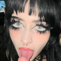 wihct Nude