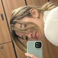 xkyeii Nude