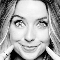 Zoella Nude